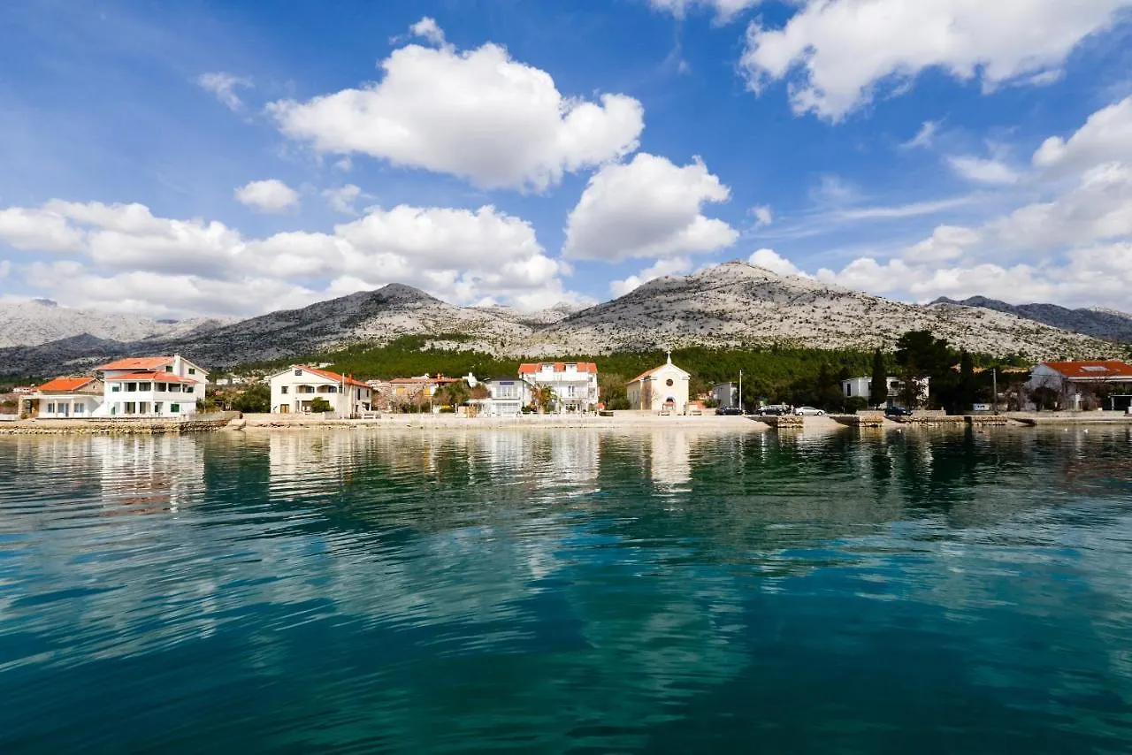Villa Fontana Starigrad Paklenica